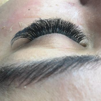 اکستنشن در لیفت مژه بهتره یا اکستنشن؟