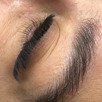 ترمیم مژه در لیفت مژه بهتره یا اکستنشن؟