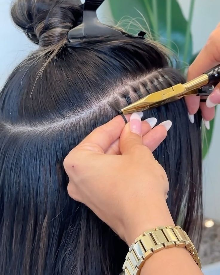 بهترین مرکز خدمات انواع اکستنشن مو در کرج