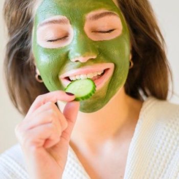 ماسک خیار در مراقبت از پوست در تابستان