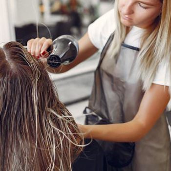 کراتینه در تفاوت بین احیای مو با کراتینه