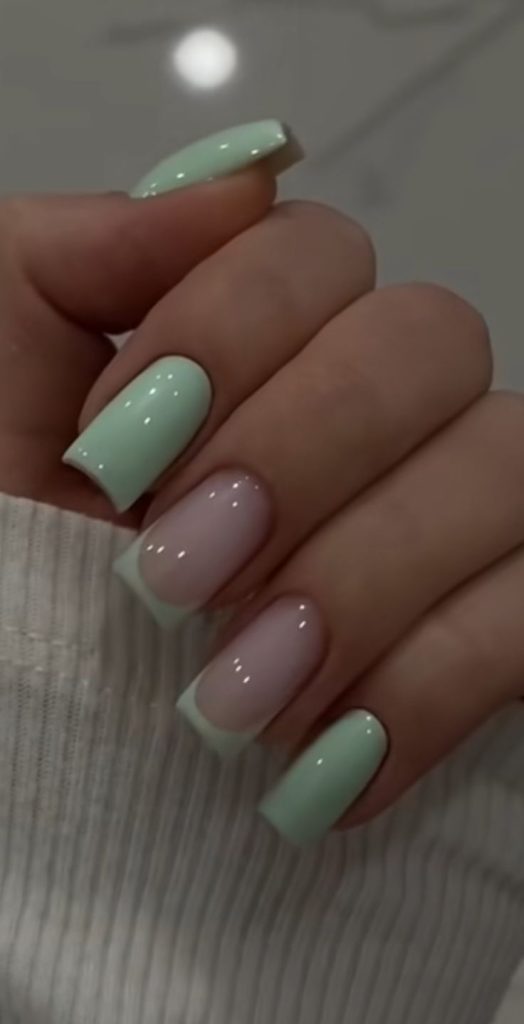 رنگ پاستیلی در خدمات ناخن بلامادام